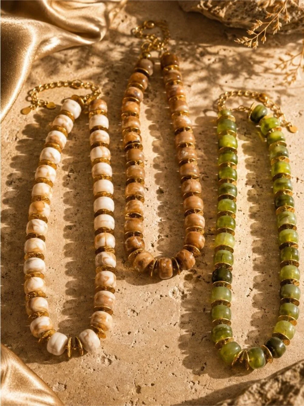 Cream and Gold Marble Resin Bead Necklace